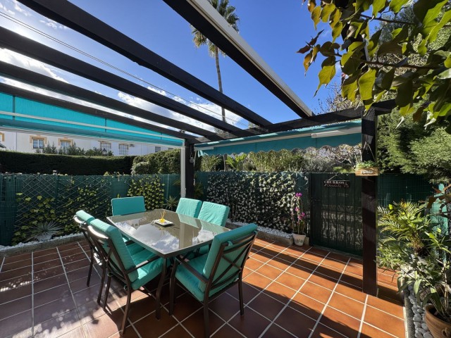 3 Slaapkamer Rijtjeshuis in Casares Playa