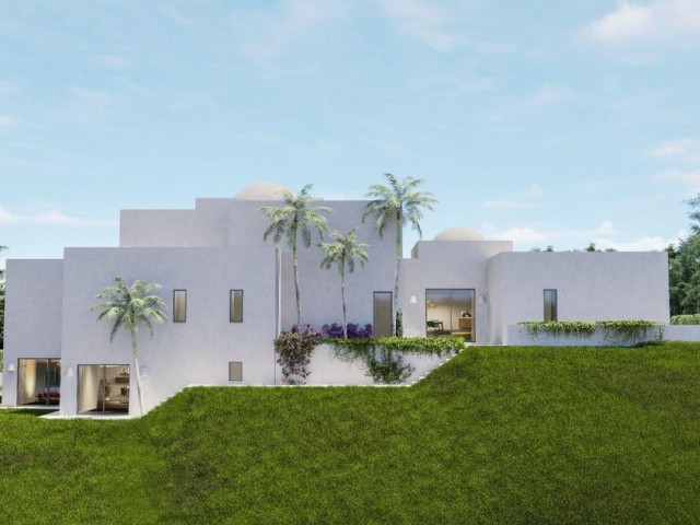 9 Bedrooms Villa in Sotogrande Alto