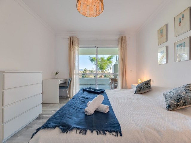 Appartement avec 3 Chambres  à Guadalmina Baja