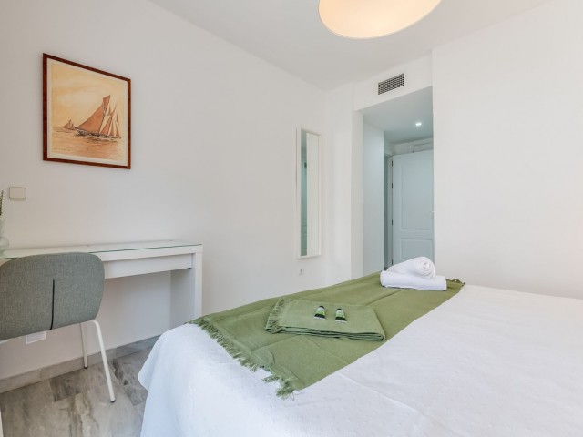 Appartement avec 3 Chambres  à Guadalmina Baja