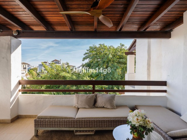 2 Bedrooms Apartment in San Pedro de Alcántara