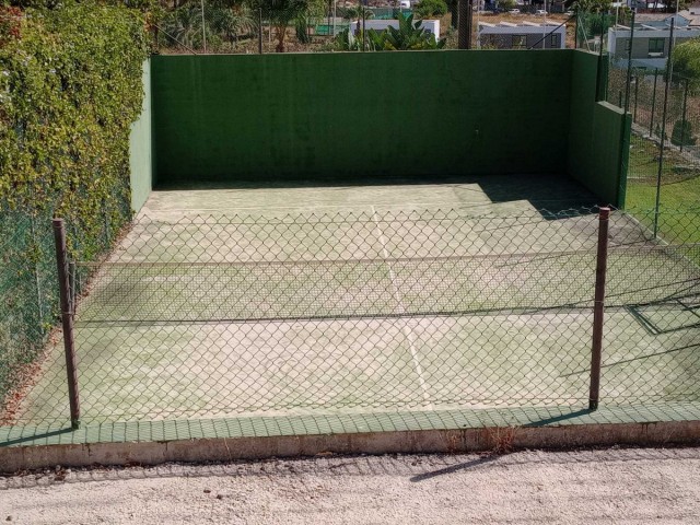 3 Bedrooms Townhouse in El Paraiso