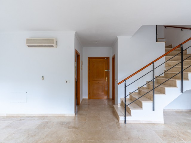 3 Bedrooms Townhouse in Nueva Andalucía