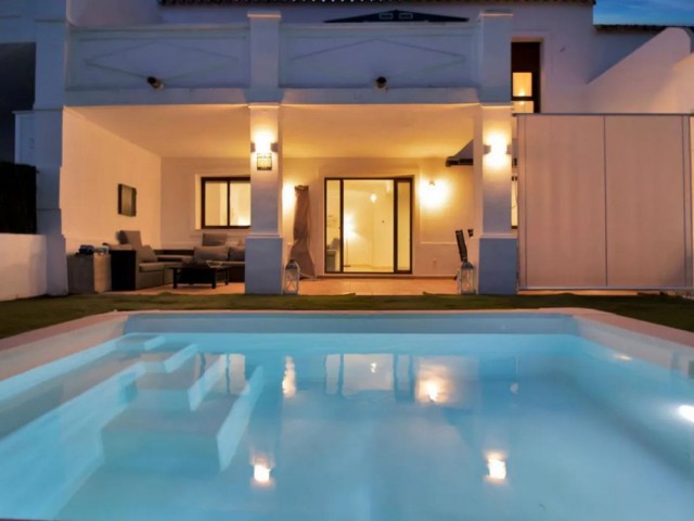 Maison mitoyenne, Doña Julia, R5223118