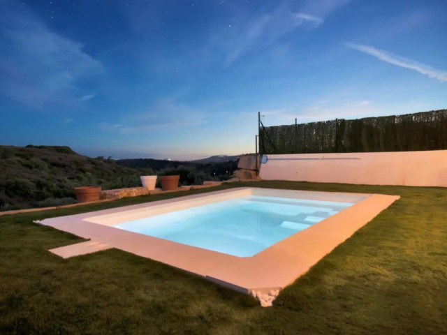 Reihenhaus, Doña Julia, R5223118