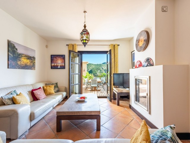 Maison mitoyenne avec 3 Chambres  à Benahavís