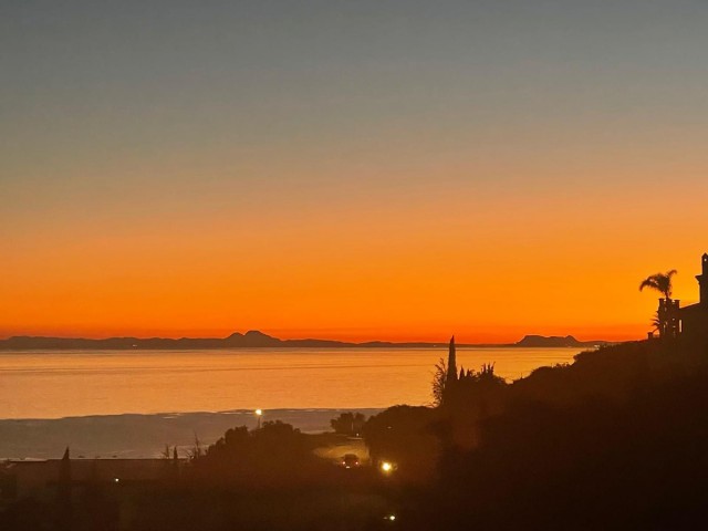 Apartment Altos de los Monteros - R5223376