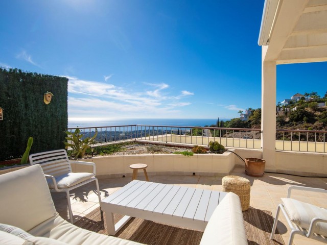 3 Makuuhuoneen Huoneisto Altos de los Monteros