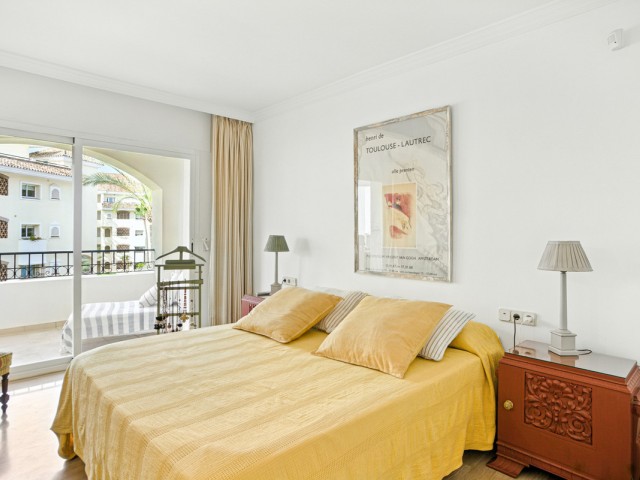 Appartement avec 2 Chambres  à Elviria