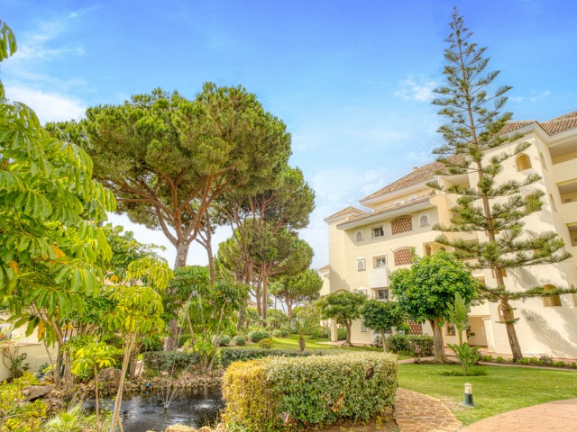 Appartement avec 2 Chambres  à Elviria