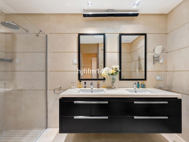 Appartement avec 2 Chambres  à Benahavís