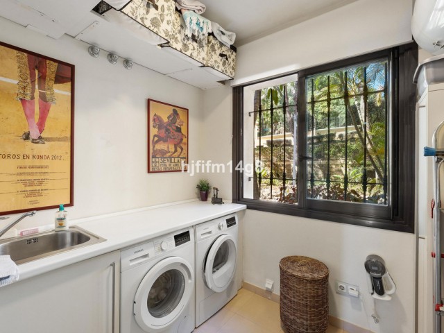 Appartement avec 2 Chambres  à Benahavís