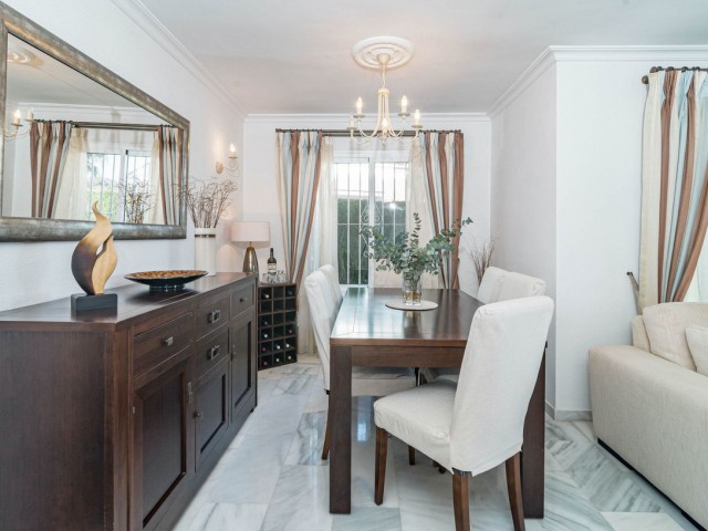 3 Bedrooms Villa in Calahonda