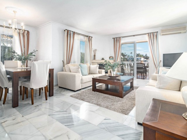 3 Bedrooms Villa in Calahonda