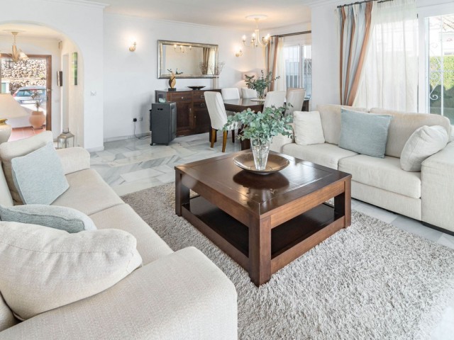 3 Schlafzimmer Villa in Calahonda