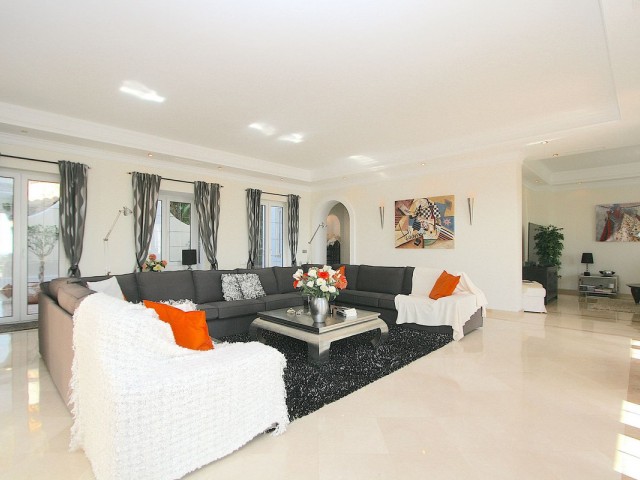 4 Schlafzimmer Villa in Mijas