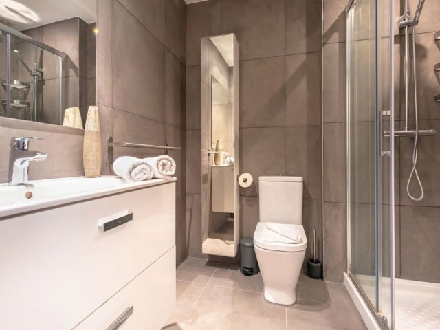 2 Bedrooms Townhouse in Estepona