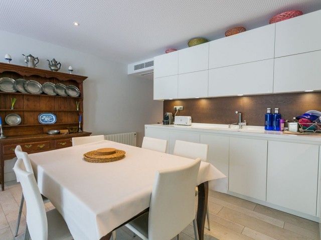 Appartement avec 3 Chambres  à Guadalmina Baja