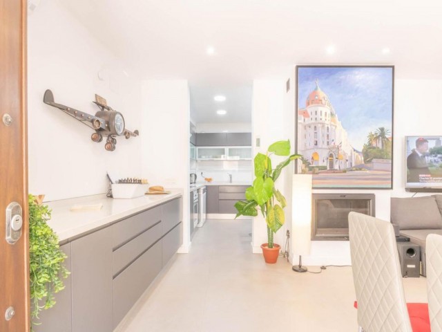 Maison mitoyenne avec 3 Chambres  à Marbella