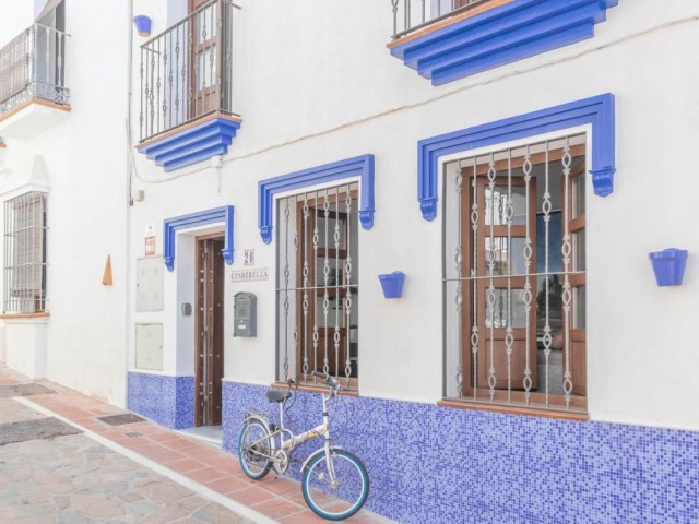 Maison mitoyenne avec 3 Chambres  à Marbella