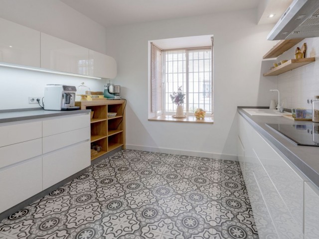 4 Bedrooms Villa in Guadalmina Alta