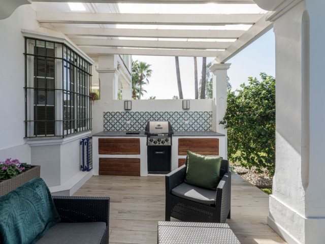 4 Bedrooms Villa in Guadalmina Alta