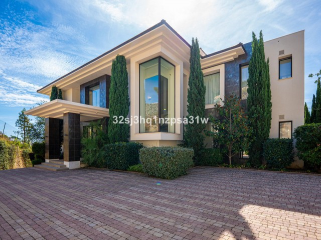 Villa avec 8 Chambres  à Benahavís