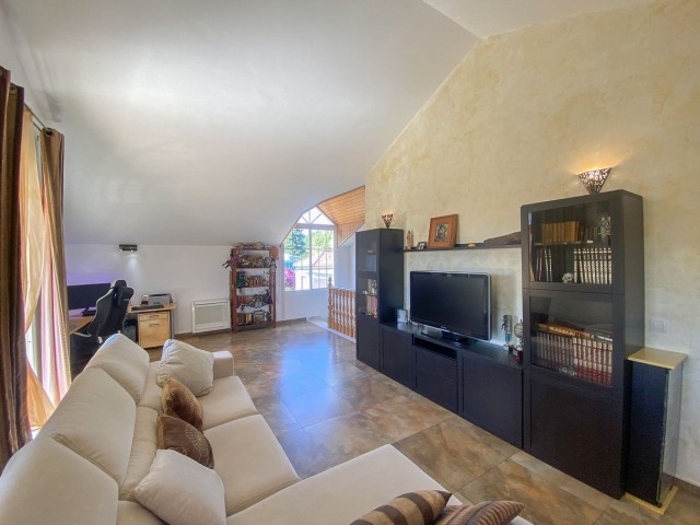 3 Bedrooms Villa in Guadalmina Alta