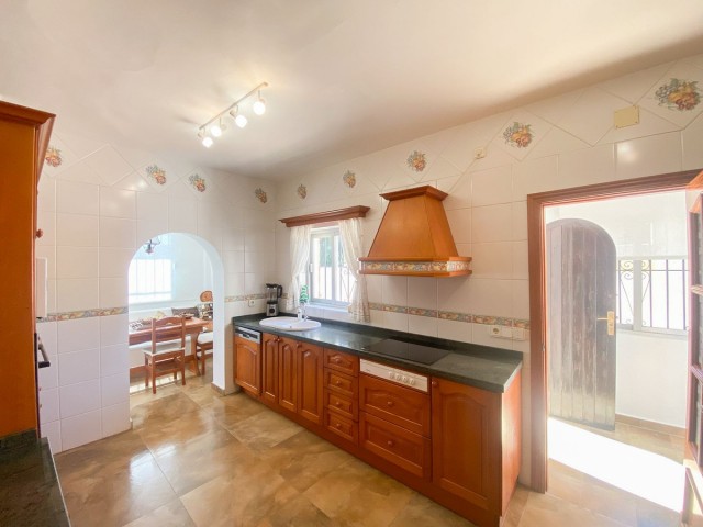 3 Bedrooms Villa in Guadalmina Alta