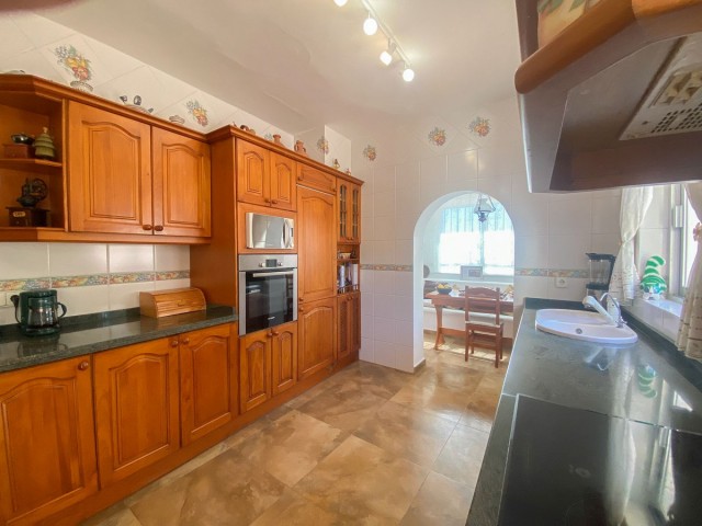 3 Bedrooms Villa in Guadalmina Alta