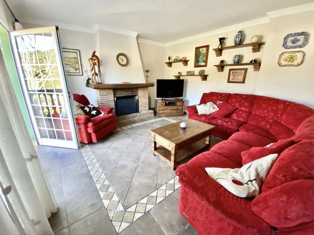 Villa avec 4 Chambres  à Benahavís