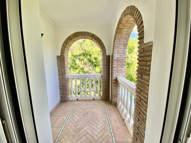 Villa avec 4 Chambres  à Benahavís