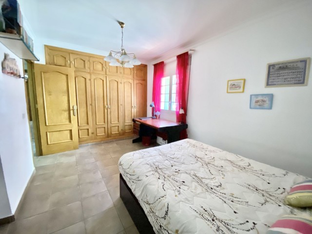 Villa avec 4 Chambres  à Benahavís