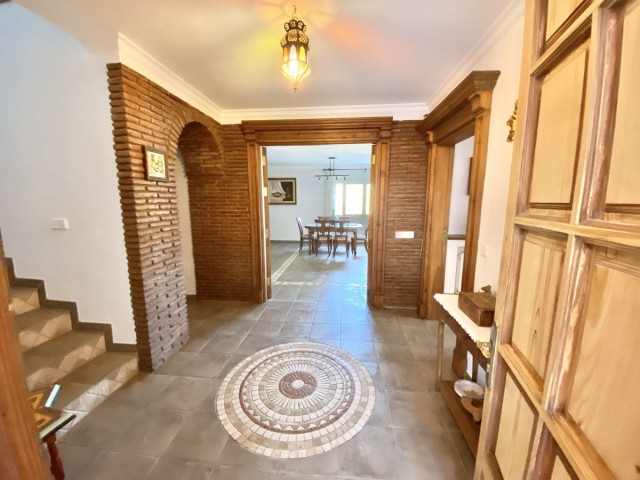 Villa avec 4 Chambres  à Benahavís