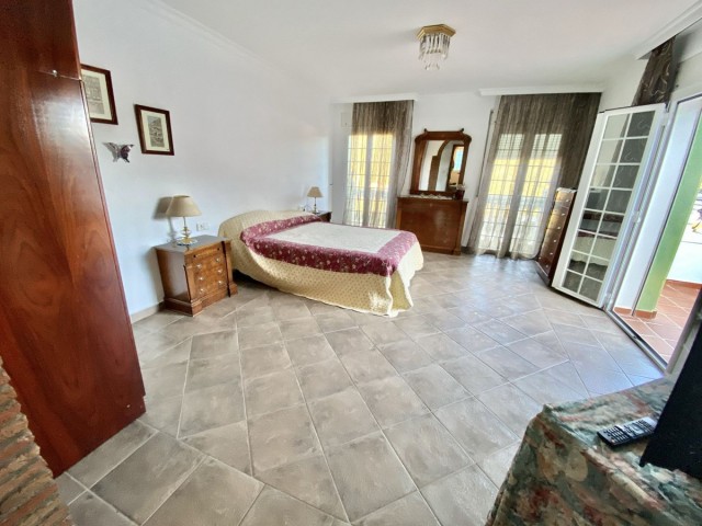 Villa avec 4 Chambres  à Benahavís