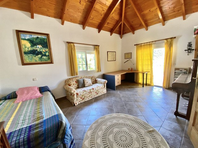 Villa avec 4 Chambres  à Benahavís