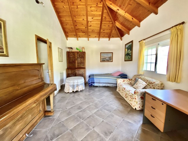 Villa avec 4 Chambres  à Benahavís