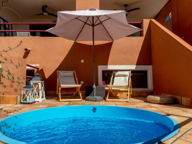 4 Bedrooms Townhouse in El Paraiso