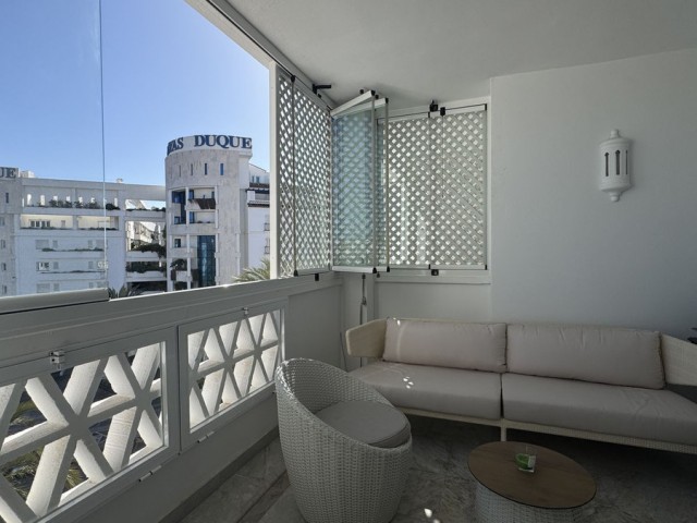 3 Bedrooms Apartment in Puerto Banús