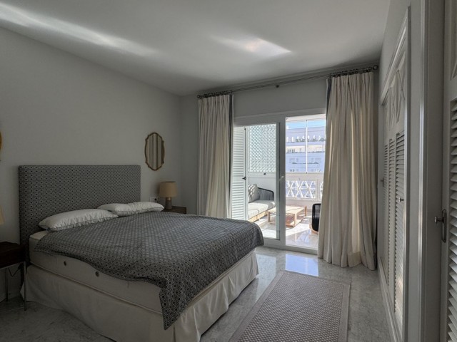 3 Bedrooms Apartment in Puerto Banús