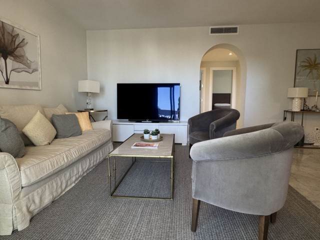 3 Bedrooms Apartment in Puerto Banús