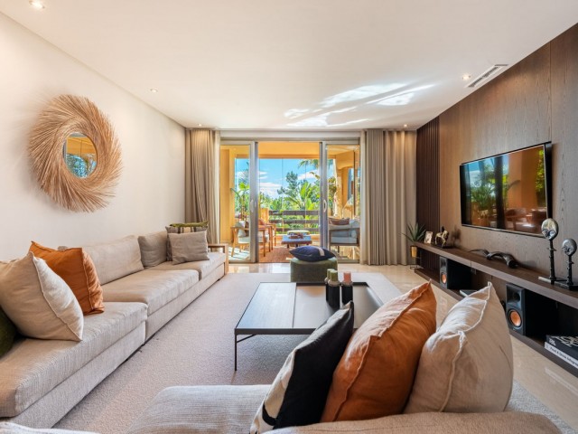 2 Bedrooms Apartment in Sierra Blanca