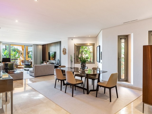 2 Bedrooms Apartment in Sierra Blanca