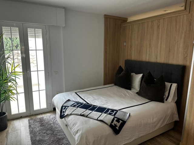 2 Bedrooms Townhouse in Nueva Andalucía