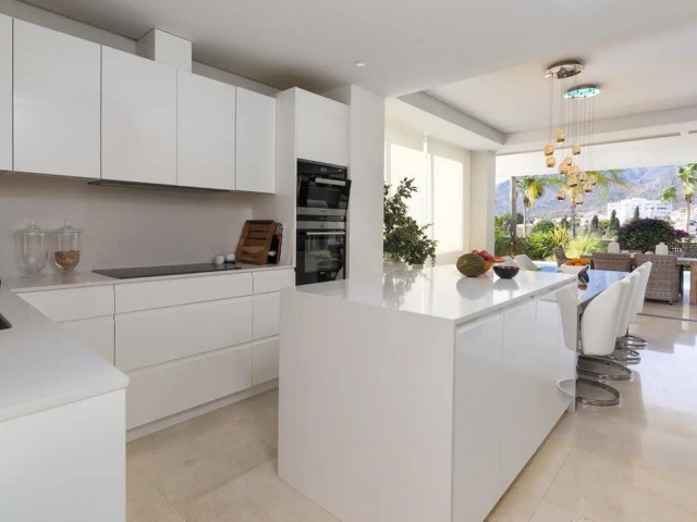 3 Makuuhuoneen Huvila Río Real