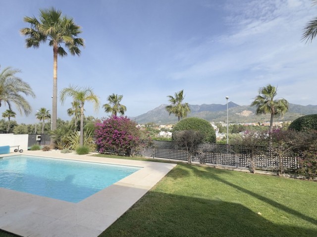 3 Bedrooms Villa in Río Real