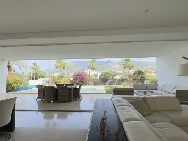 3 Bedrooms Villa in Río Real