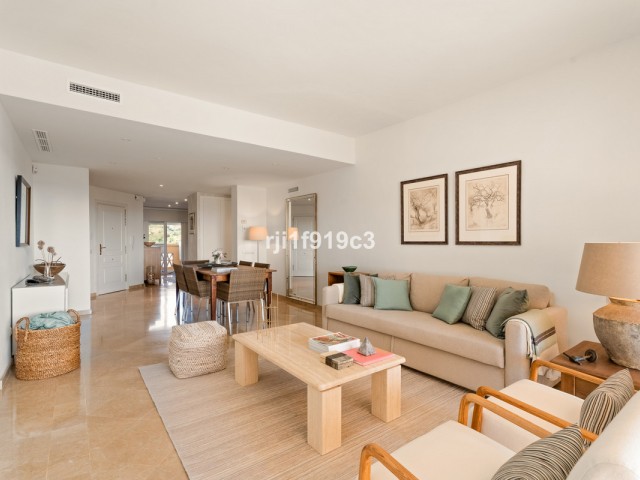 2 Schlafzimmer Apartment in Elviria