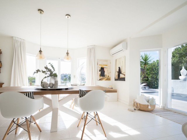 5 Bedrooms Villa in Riviera del Sol