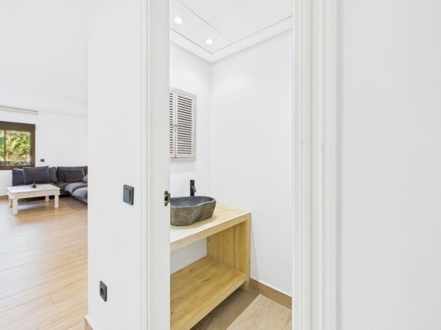 Apartamento con 3 Dormitorios  en La Duquesa